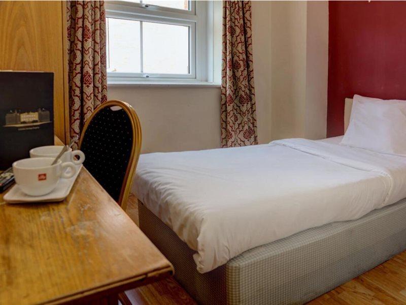 Baylis House Hotel Slough Dış mekan fotoğraf