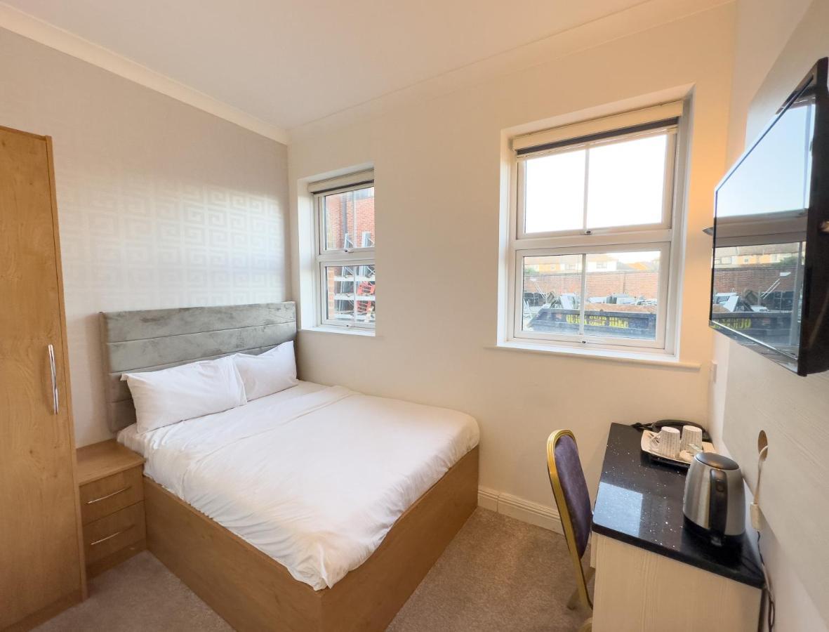 Baylis House Hotel Slough Dış mekan fotoğraf