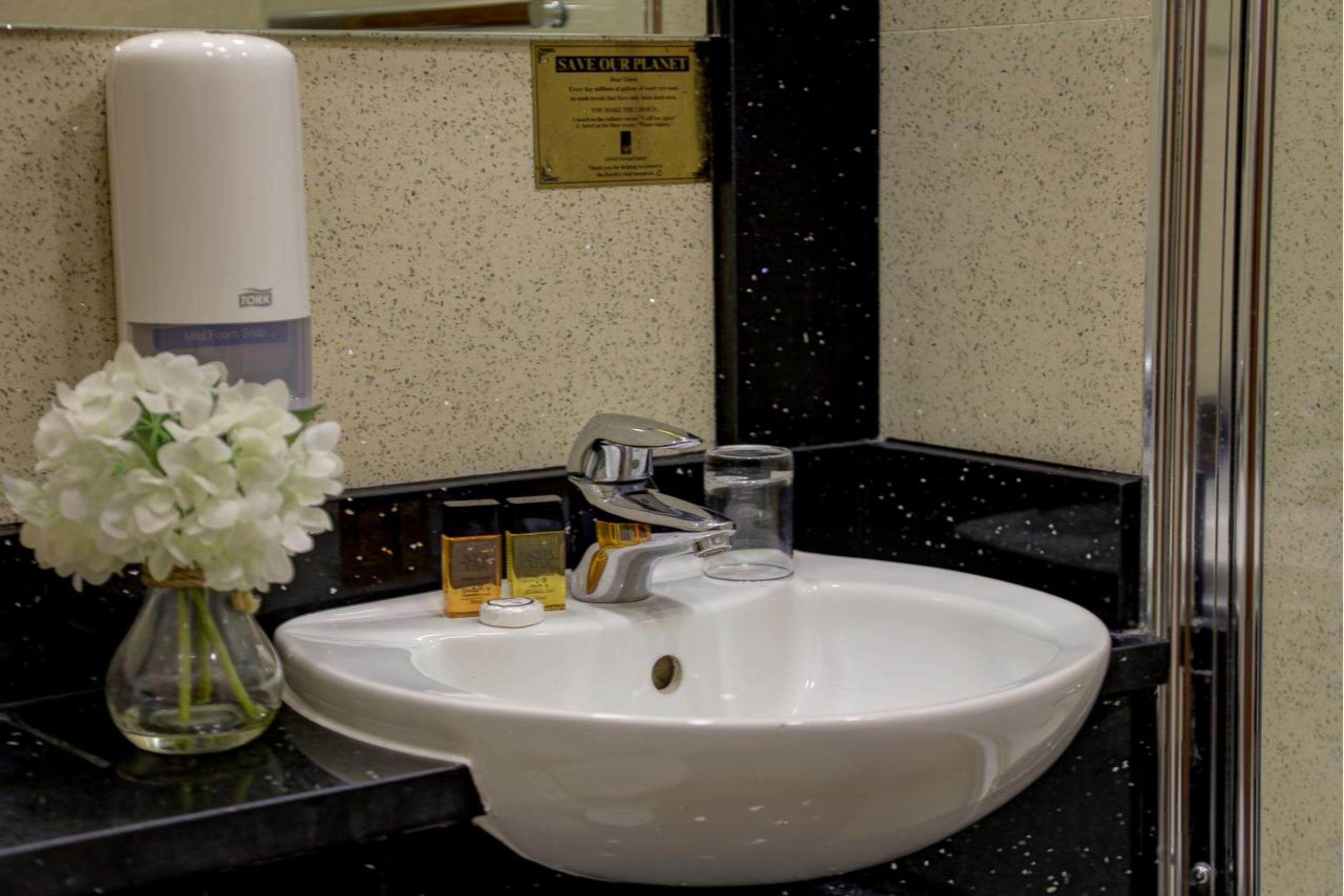Baylis House Hotel Slough Dış mekan fotoğraf