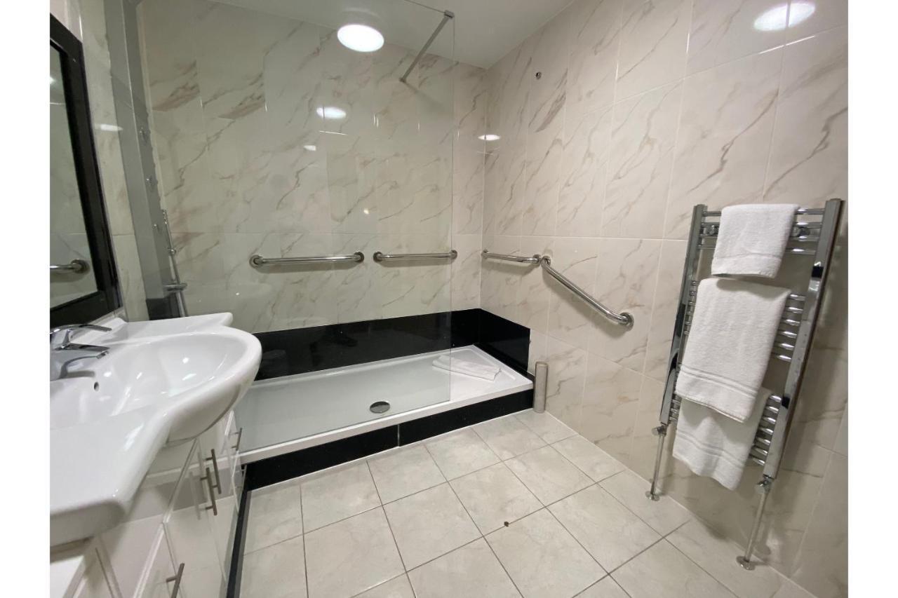 Baylis House Hotel Slough Dış mekan fotoğraf